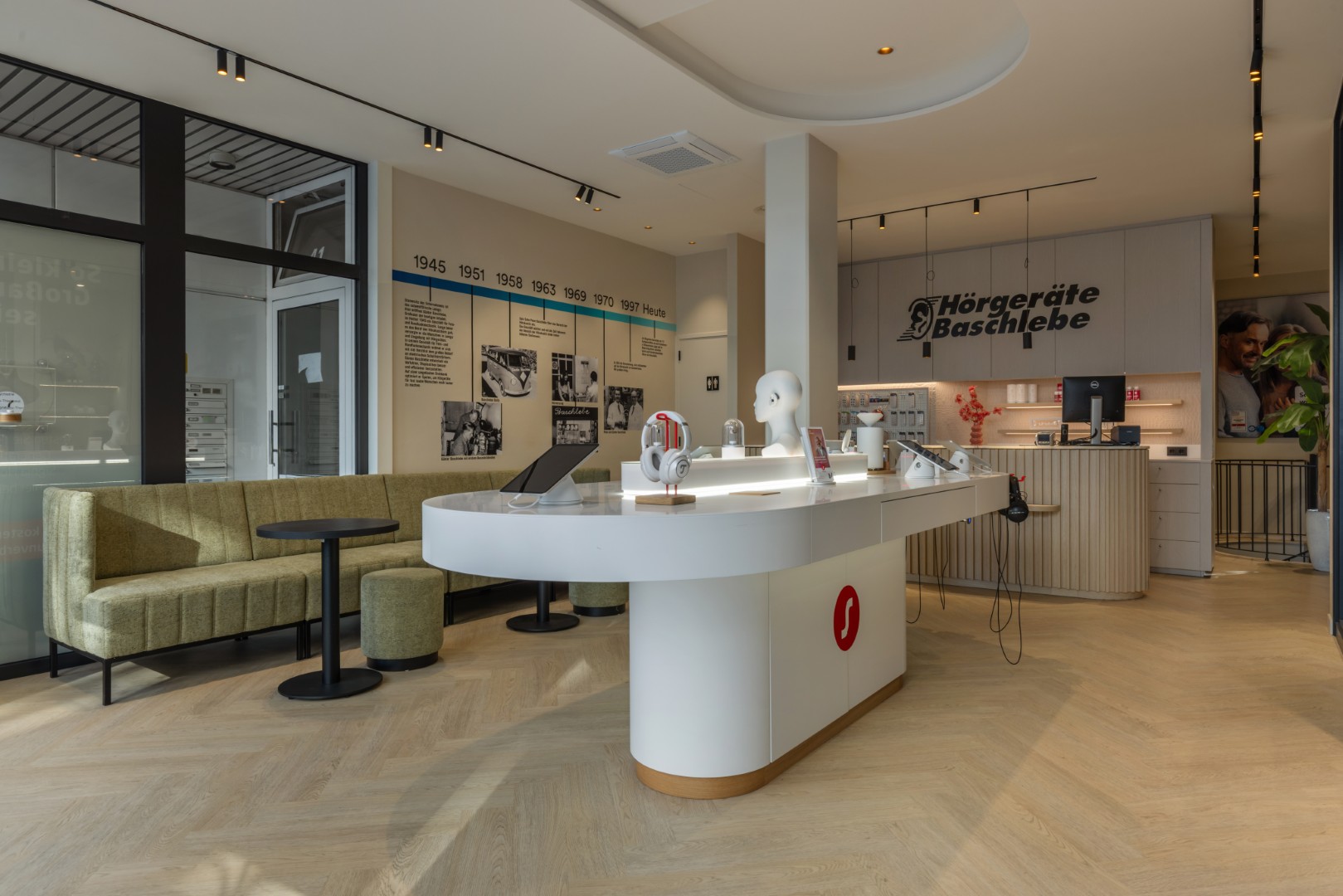 Hörgeräte Baschlebe | Cologne (DE) - Optician